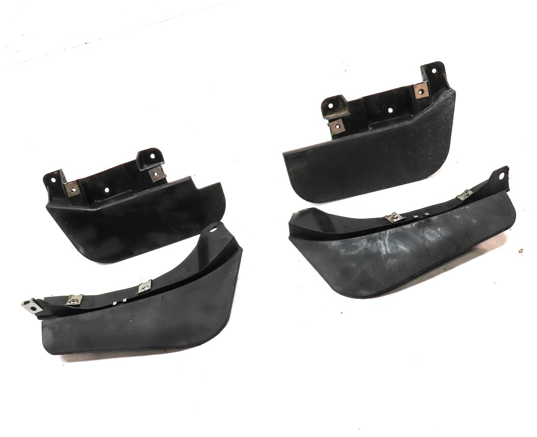 Thumbnail 3: 2012 AUDI Q7 (4L) LEFT & RIGHT MUD FLAP SET OF 4