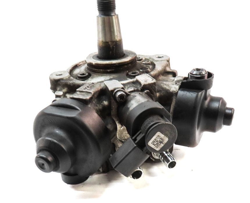 Thumbnail 4: 11-12 AUDI Q7 / 11-14 VW TOUAREG - 3.0L CATA DIESEL ENGINE MECHANICAL FUEL PUMP