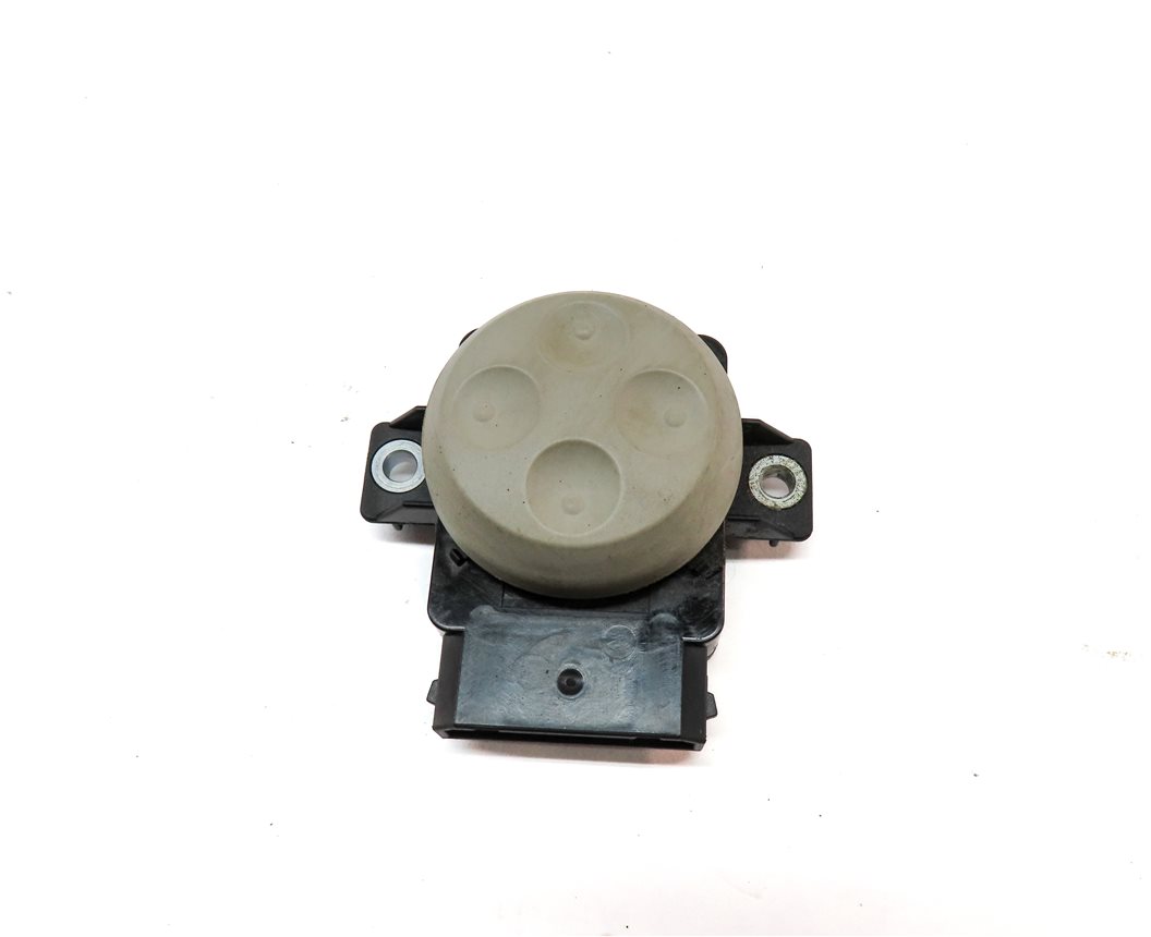 Thumbnail 4: 2012 AUDI Q7 (4L) FRONT RIGHT PASSENGER SEAT ADJUST SWITCH (BEIGE)