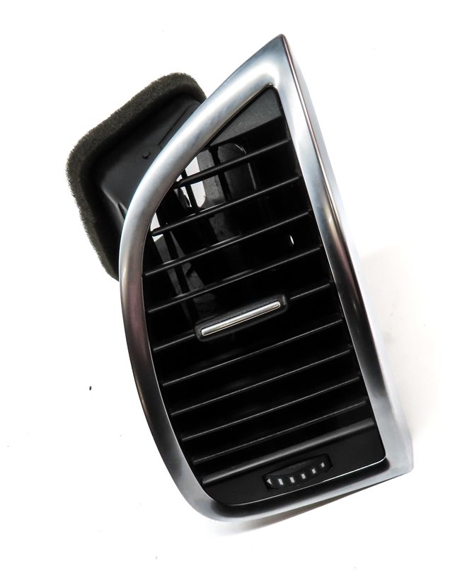 Thumbnail 3: 2012 AUDI Q7 (4L) FRONT RIGHT PASSENGER DASH HVAC A/C HEATER AIR VENT (BLACK)