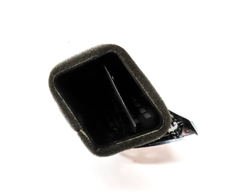 Thumbnail 4: 2012 AUDI Q7 (4L) FRONT RIGHT PASSENGER DASH HVAC A/C HEATER AIR VENT (BLACK)