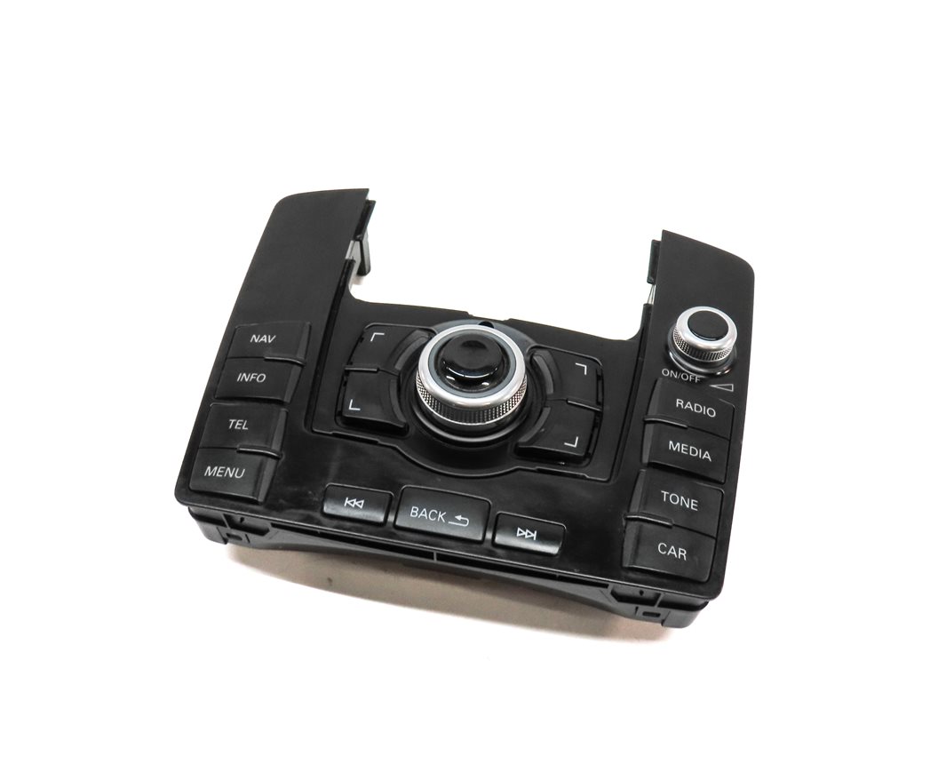 Thumbnail 1: 2012-2015 AUDI Q7 (4L) RADIO STEREO CENTER CONSOLE MMI MEDIA CONTROL PANEL