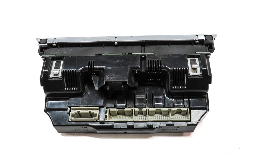 Thumbnail 5: 2012 AUDI Q7 (4L) FRONT HEATER A/C TEMPERATURE CLIMATE CONTROL (HEATED SEATS)