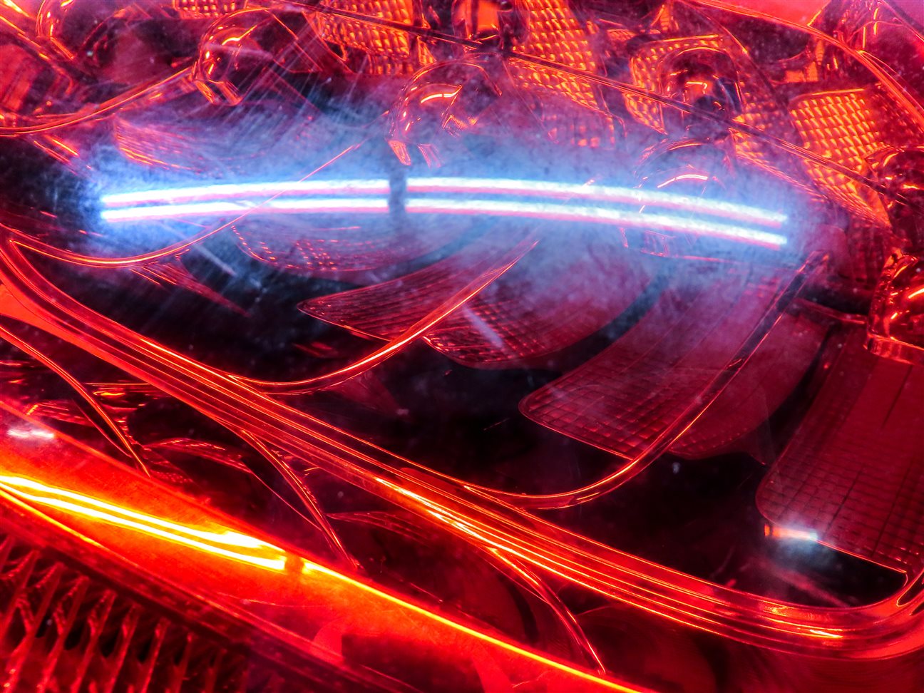 Thumbnail 7: 2010-2015 AUDI Q7 (4L) RIGHT PASSENGER REAR TAILLIGHT BRAKE LIGHT LAMP (LED)