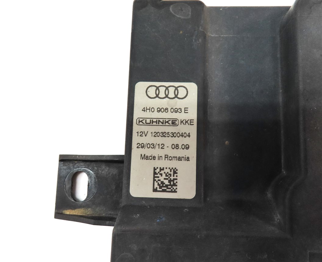 Thumbnail 4: 2012 AUDI Q7 (4L) 3.0L DIESEL (CATA) ENGINE FUEL PUMP CONTROL MODULE