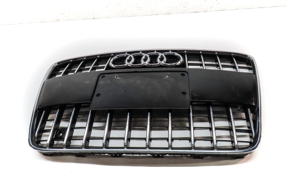 Thumbnail 2: 2010-2015 AUDI Q7 (4L) FRONT MAIN CENTER HOOD GRILLE AIR VENT TRIM (BLACK)