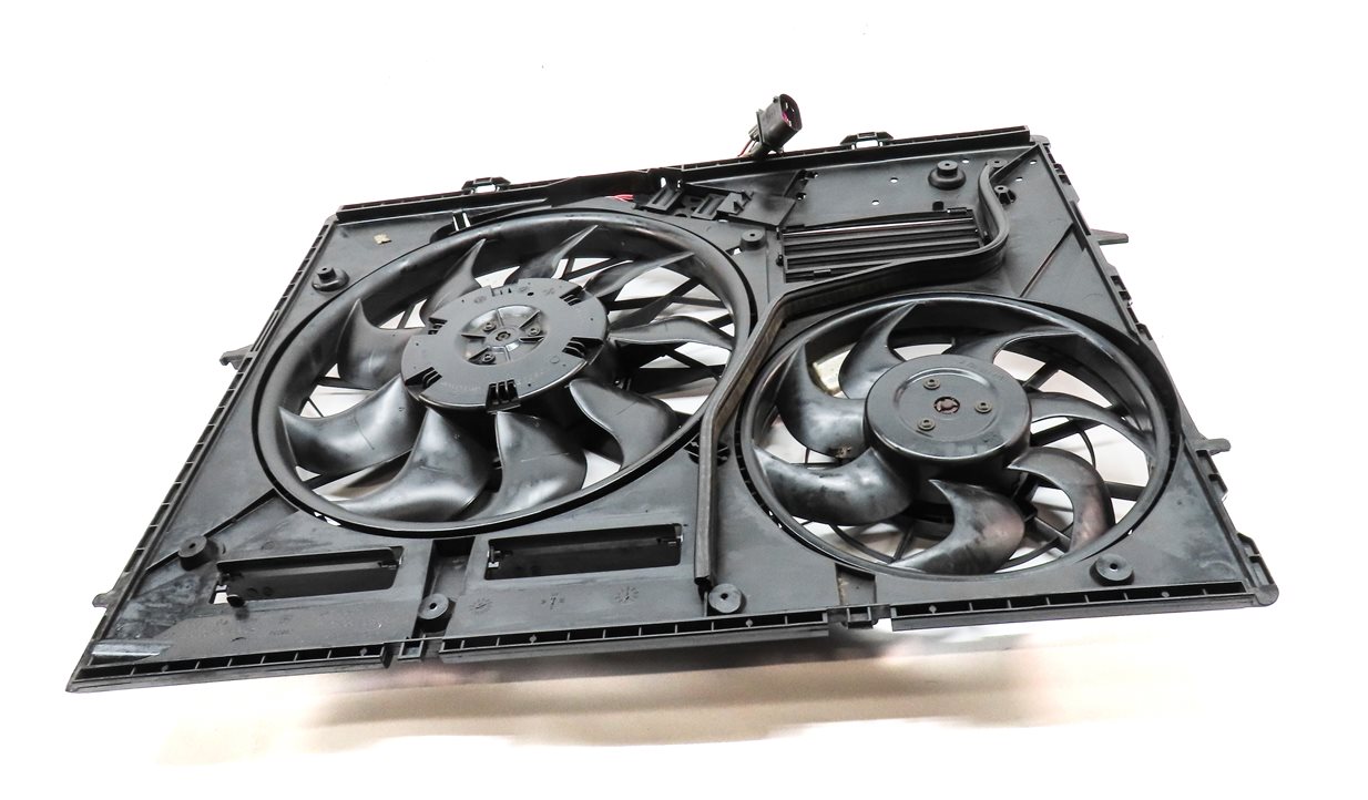 Thumbnail 2: 11-15 AUDI Q7 (4L) 3.0L ENGINE RADIATOR COOLING FAN (FOR MODELS w/ HITCH OPTION)