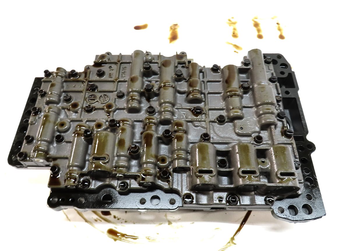 Thumbnail 9: 11-15 VW TOUAREG AUDI Q7 4L 3.0L TDI DIESEL AUTOMATIC TRANSMISSION VALVE BODY