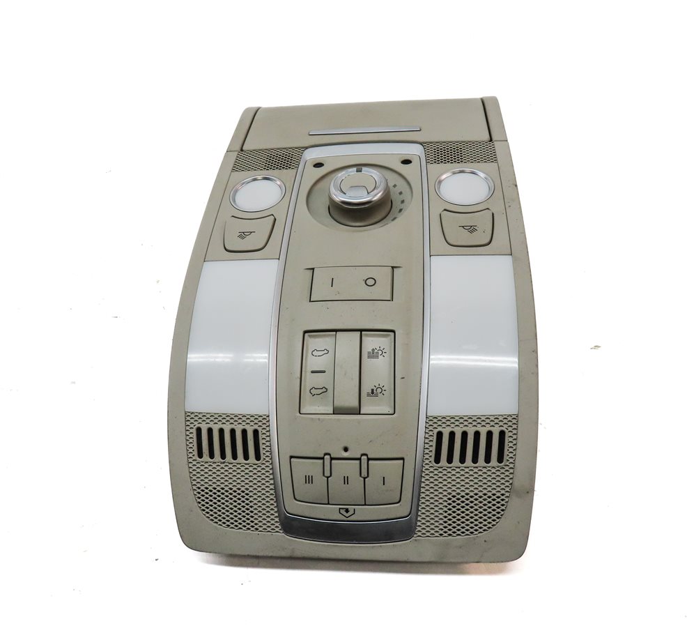 Thumbnail 2: 2012 AUDI Q7 (4L) FRONT CENTER ROOF PRIMARY DOMELIGHT DOME LIGHT (Grey)