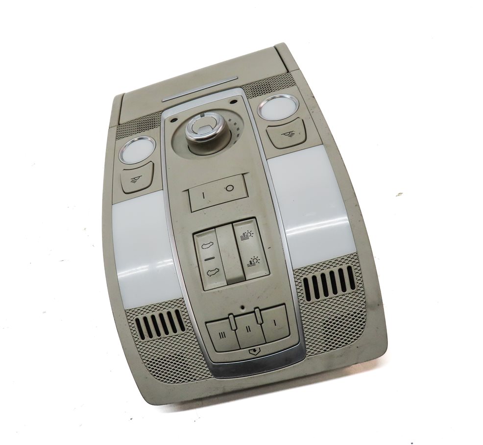 Thumbnail 3: 2012 AUDI Q7 (4L) FRONT CENTER ROOF PRIMARY DOMELIGHT DOME LIGHT (Grey)