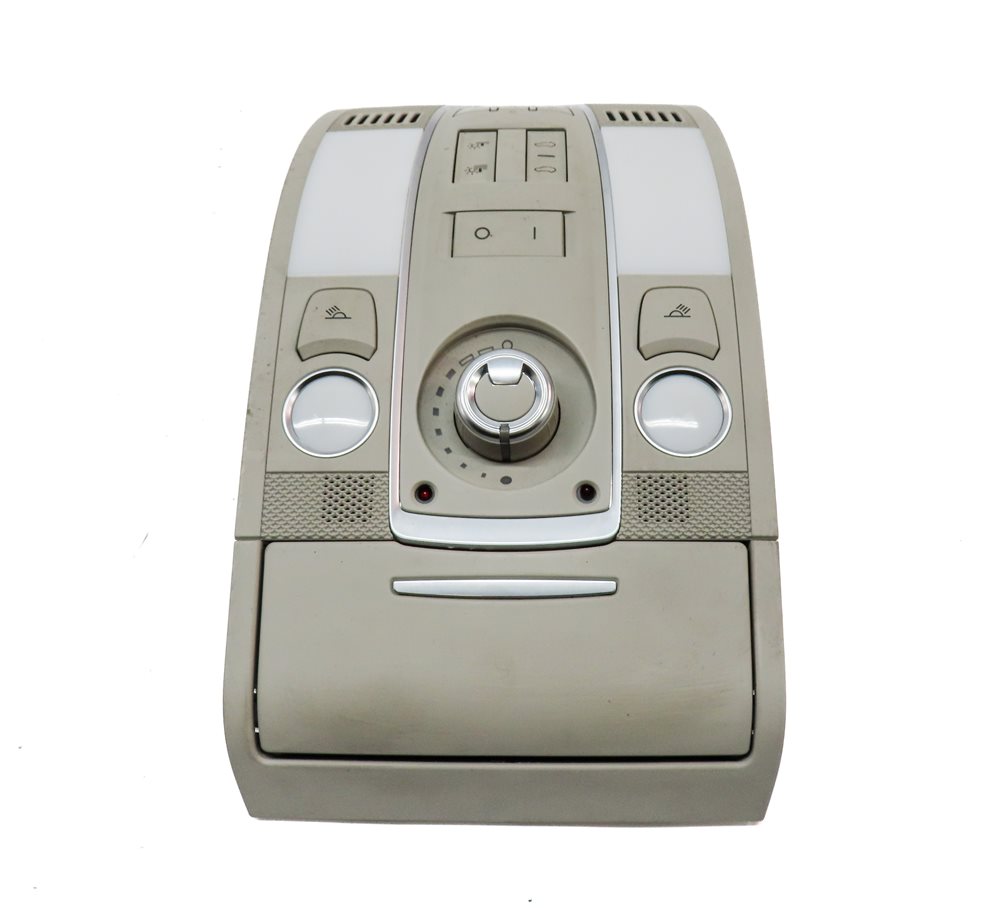 Thumbnail 4: 2012 AUDI Q7 (4L) FRONT CENTER ROOF PRIMARY DOMELIGHT DOME LIGHT (Grey)