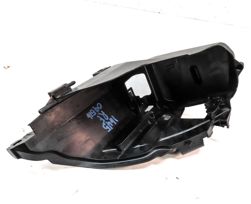 Thumbnail 2: 2012 AUDI Q7 (4L) FRONT RIGHT PASSENGER HEADLIGHT HEAD LIGHT LAMP MOUNT BRACKET