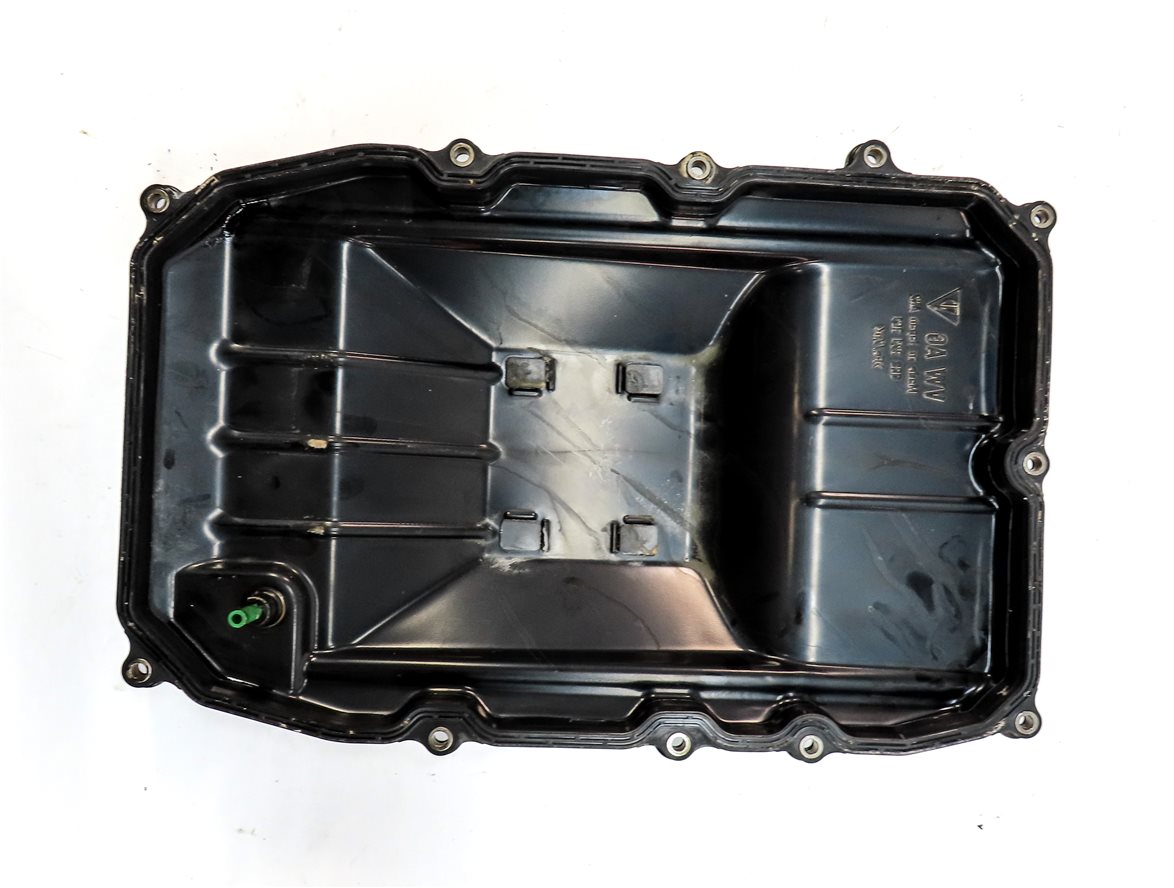 Thumbnail 5: 2011-2017 VW TOUAREG AUDI Q7 (4L) 3.0L 3.6L ENGINE AUTO TRANSMISSION OIL PAN