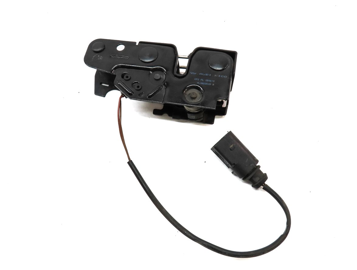 Thumbnail 6: 2015 AUDI Q7 PRESTIGE (4L) FRONT HOOD BONNET LOWER LID LOCK LATCH w/ CABLE