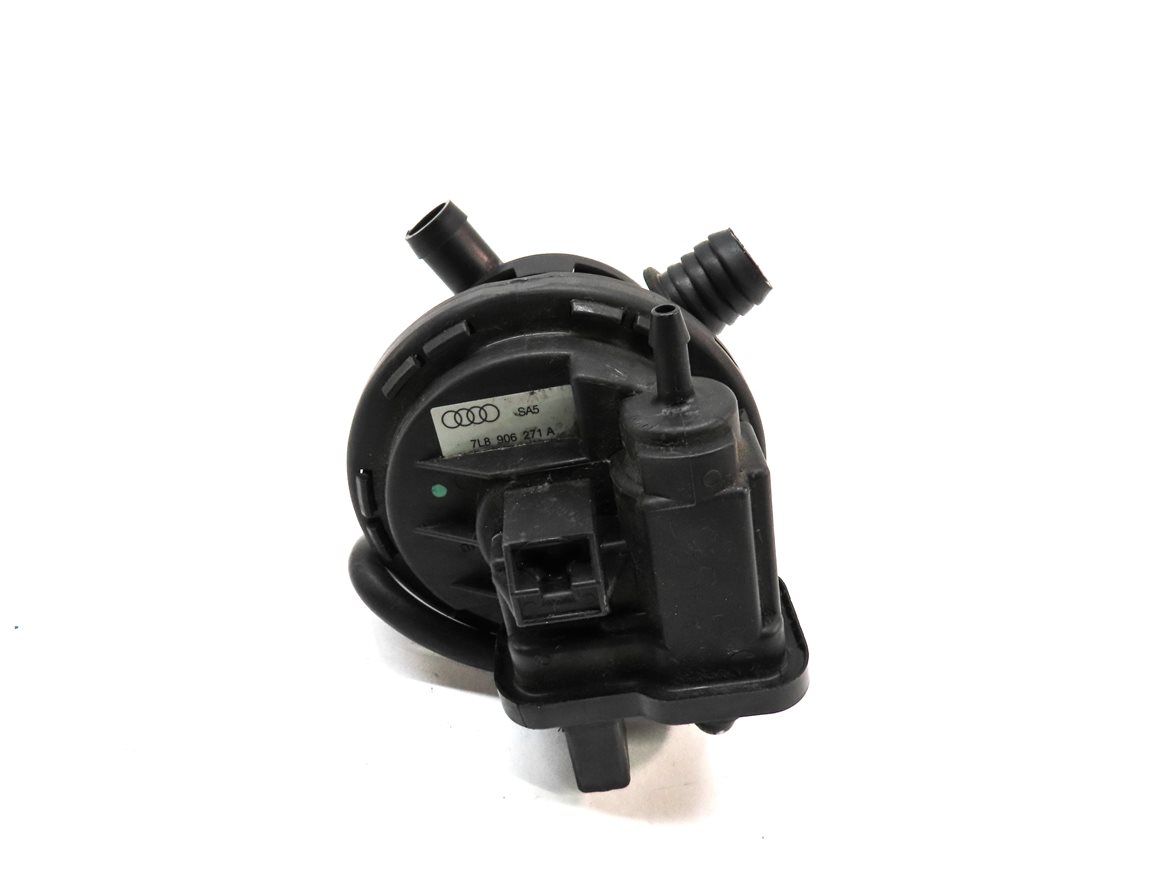 Thumbnail 5: 2015 AUDI Q7 PRESTIGE (4L) FUEL VAPOR CHARCOAL CANISTER LEAK DETECTION PUMP