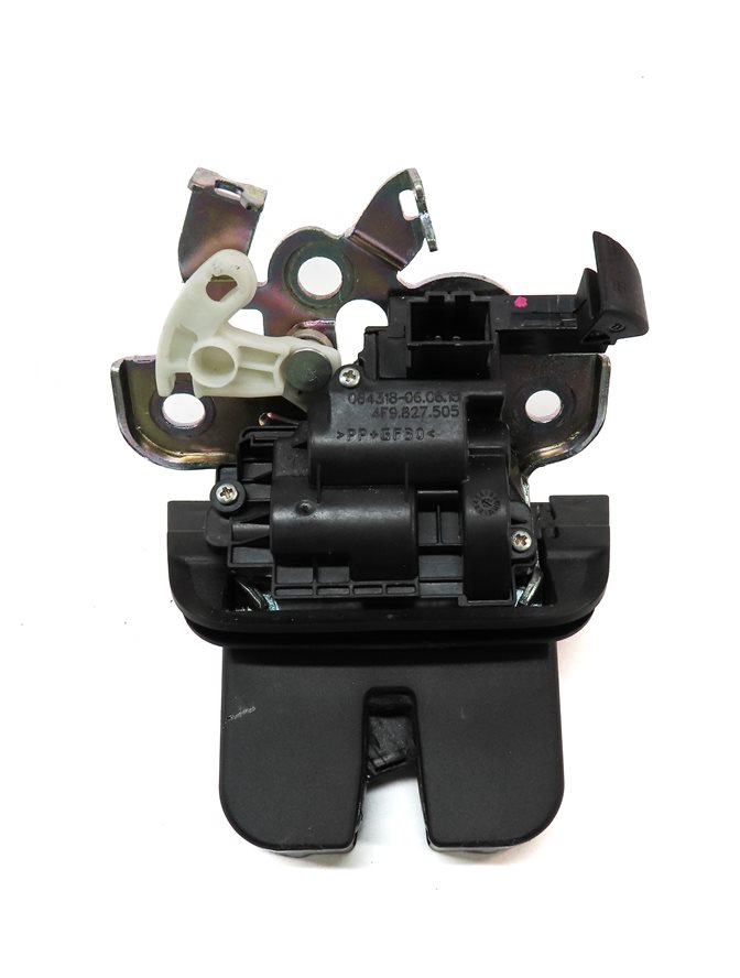 Thumbnail 5: 2015 AUDI Q7 PRESTIGE (4L) REAR TRUNK HATCH TAILGATE LID LOCK LATCH
