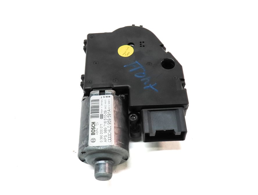 Thumbnail 2: 2007-2014 AUDI Q7 (4L) PANORAMIC SUNROOF MOTOR SUN ROOF MOTOR SUNSHADE MOTOR
