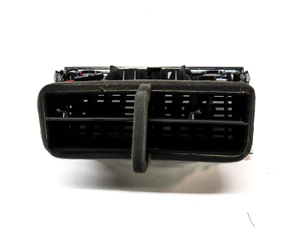 Thumbnail 4: 2015 AUDI Q7 PRESTIGE (4L) FRONT CENTER DASH HEAT AIR AC HVAC DUAL VENT (Black)
