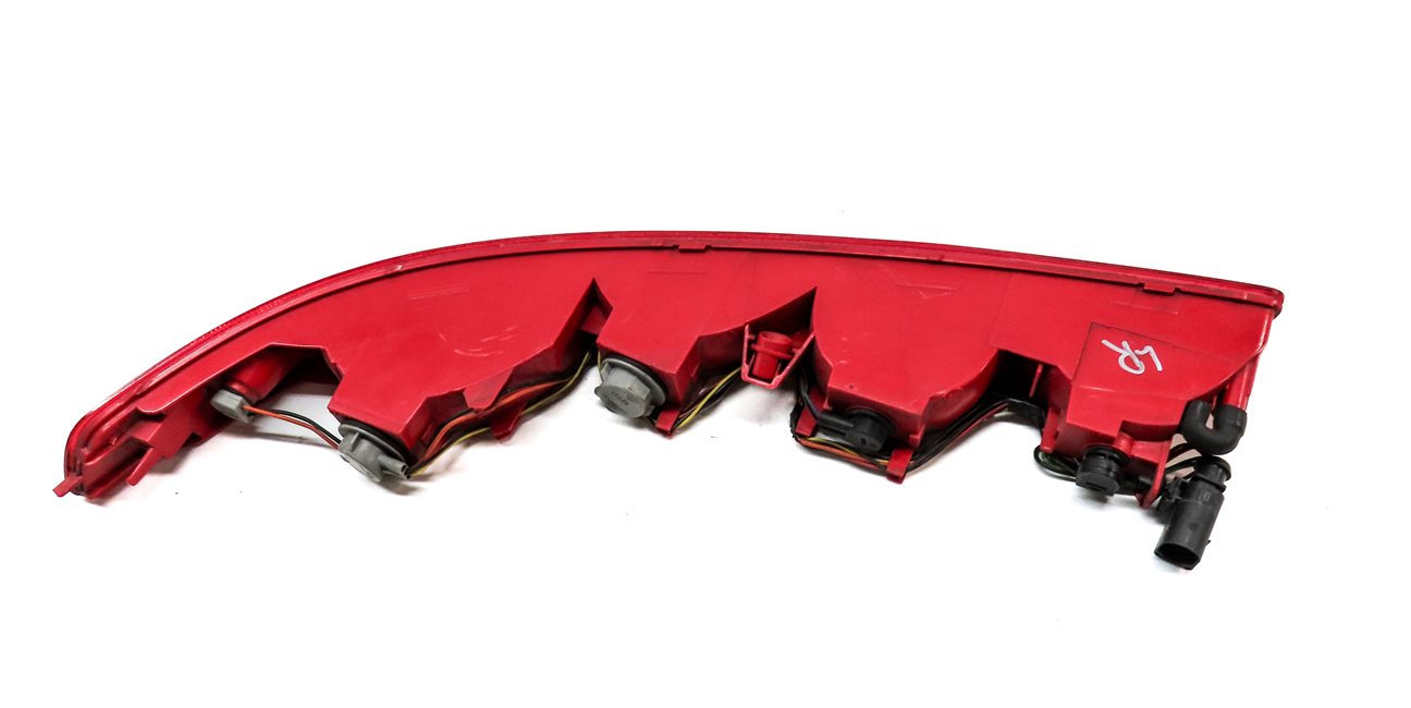 Thumbnail 5: 2007-2015 AUDI Q7 (4L) LEFT DRIVER REAR BUMPER LOWER TAILLIGHT LIGHT LAMP