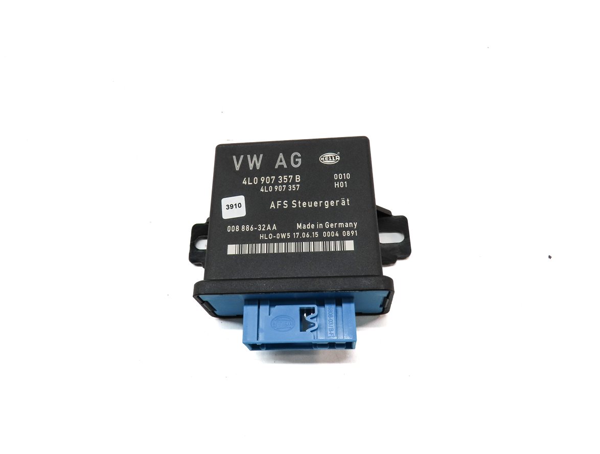 Thumbnail 2: 2015 AUDI Q7 PRESTIGE (4L) HEADLIGHT HEAD LIGHT LAMP RANGE CONTROL MODULE