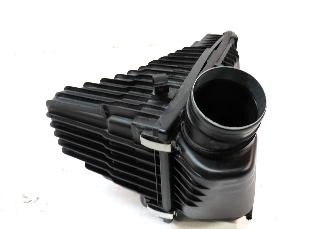 Thumbnail 4: 2011-2015 AUDI Q7 (4L) 3.0L SUPERCHARGED ENGINE AIR FILTER BOX CLEANER HOUSING