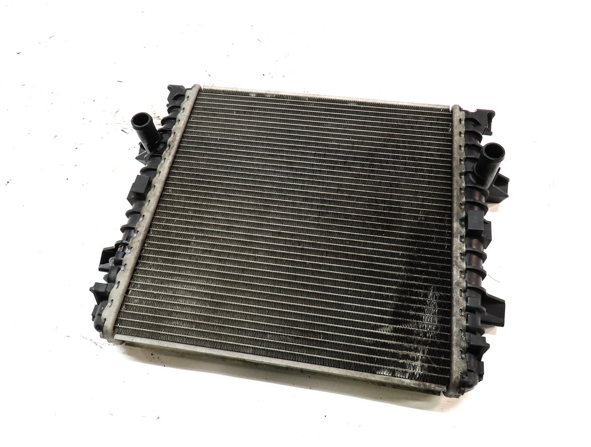 Thumbnail 4: 2011-2015 AUDI Q7 (4L) 3.0L SUPERCHARGED ENGINE SECONDARY AUXILIARY RADIATOR