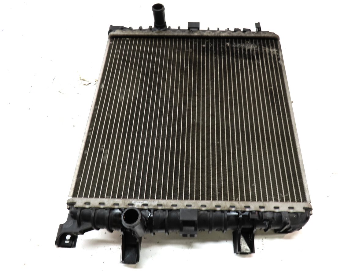 Thumbnail 6: 2011-2015 AUDI Q7 (4L) 3.0L SUPERCHARGED ENGINE SECONDARY AUXILIARY RADIATOR