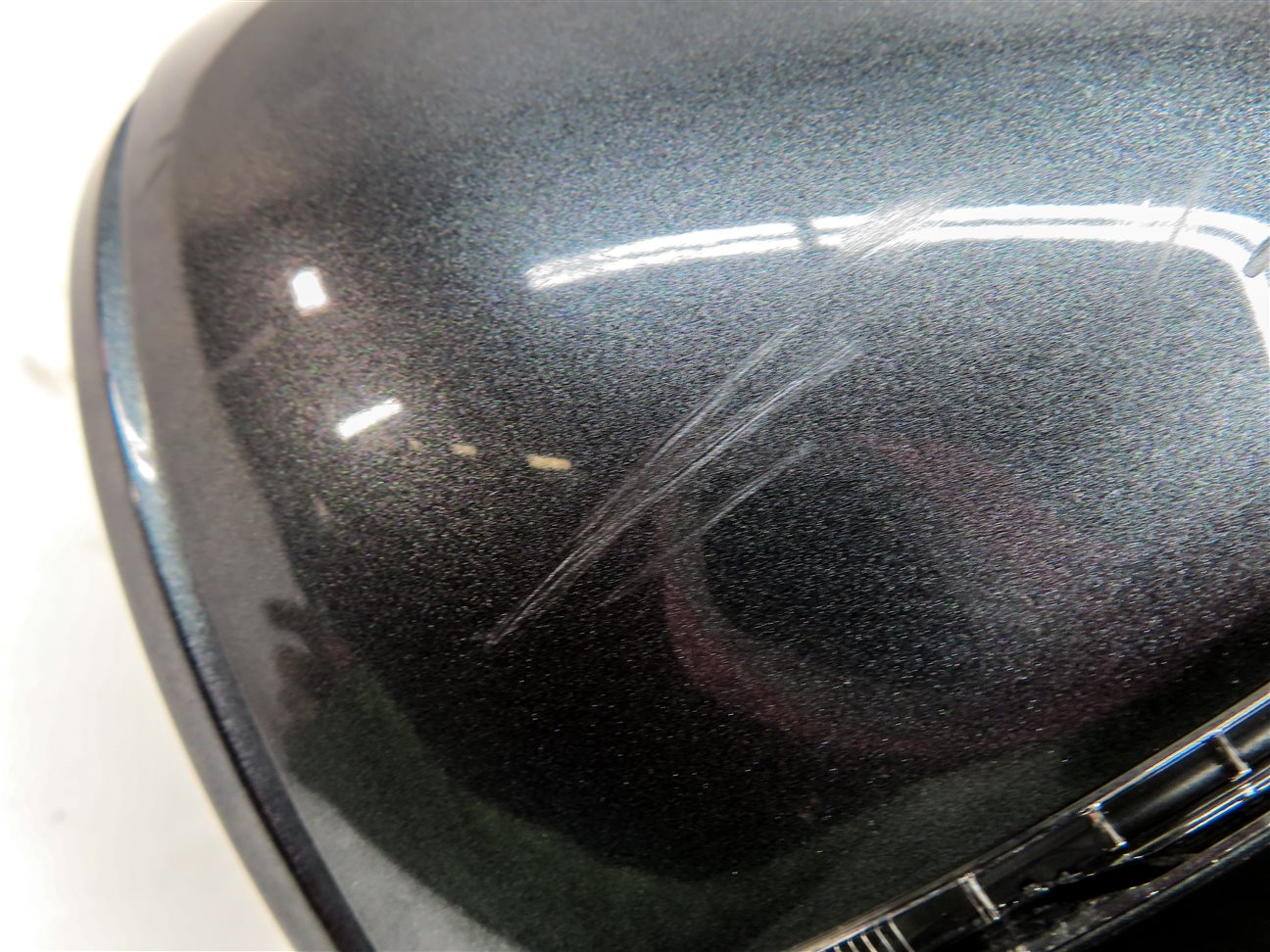 Thumbnail 9: 2013-2015 AUDI Q7 (4L) RIGHT PASSENGER P-FOLD BLIND SPOT DOOR MIRROR (Grey)