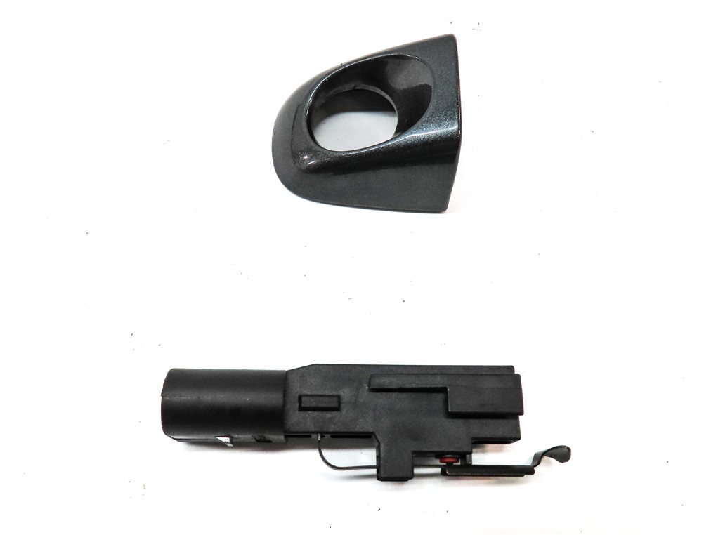 Thumbnail 6: 2007-2015 AUDI Q7 (4L) LEFT FRONT DRIVER EXTERIOR DOOR HANDLE (Grey)
