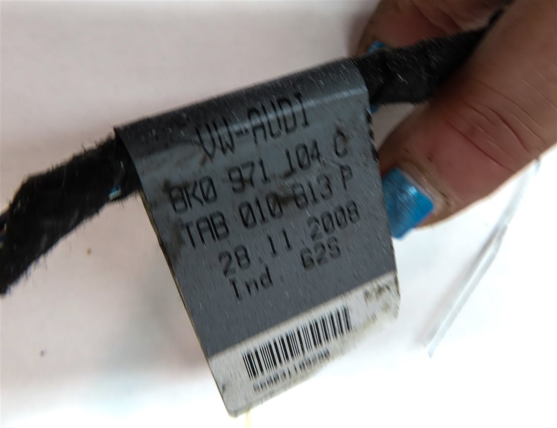 Thumbnail 4: 2010 AUDI S4 (B8 8K) REAR PARK ASSIST PDC SENSORT SET4 (White) w/ WIRING HARNESS