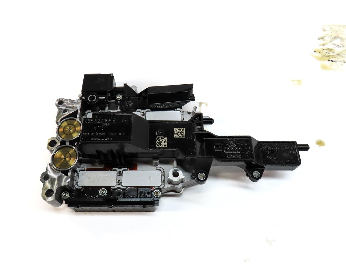 Thumbnail 10: 10-11 AUDI S4 A5 S5 (B8 8K 8T) AWD 7 SPEED AUTO TRANSMISSION VALVE BODY