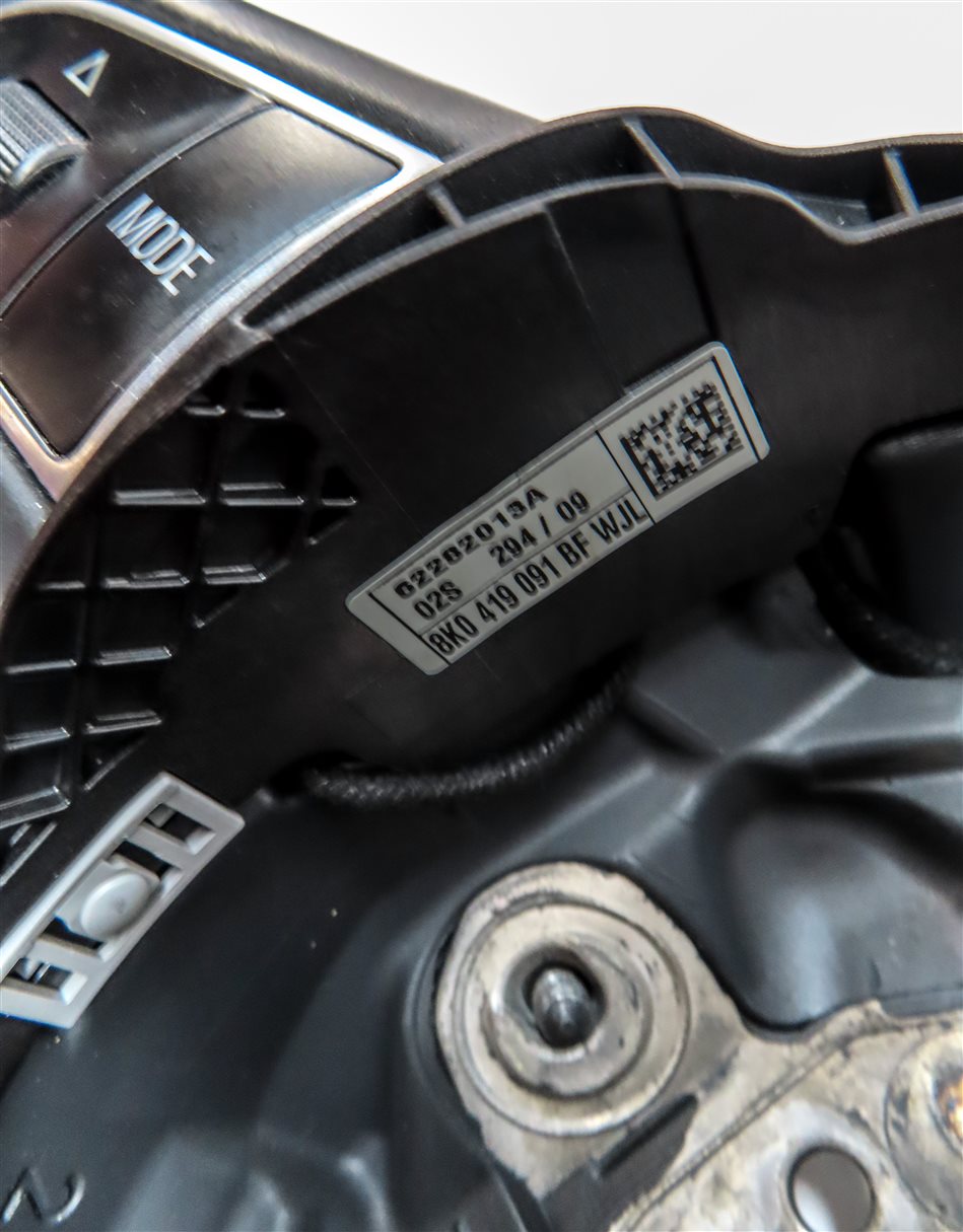 Thumbnail 6: 07-12 AUDI A4 S4 RS4 (B8 8K) 3 SPOKE SPORT STEERING WHEEL w/ SHIFT PADDLES BLACK