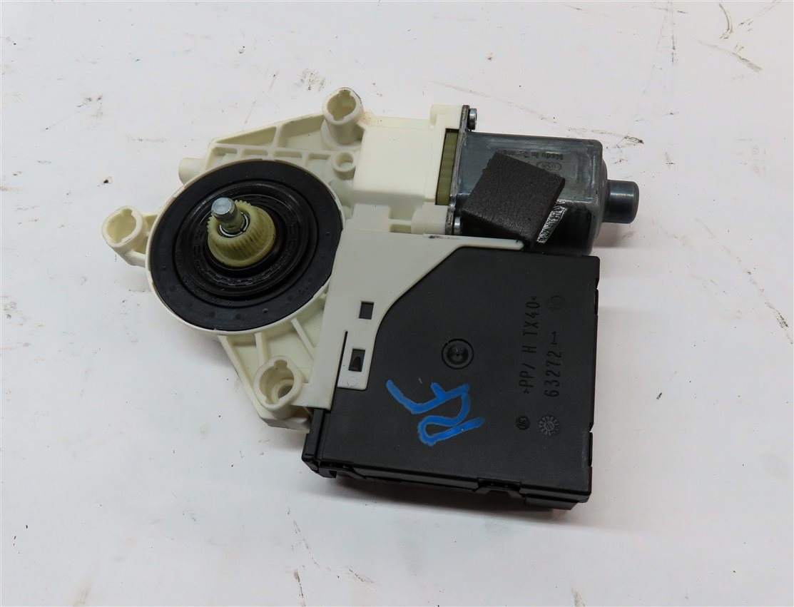Thumbnail 5: 2006-2013 AUDI A3 (8P) RIGHT FRONT PASSENGER DOOR POWER WINDOW MOTOR