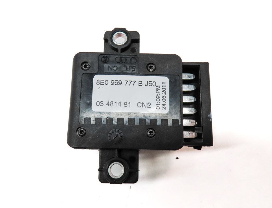 Thumbnail 5: 2012 AUDI A3 HATCHBACK (8P) FRONT LEFT DRIVER SEAT ADJUST ADJUSTMENT SWITCH GRAY