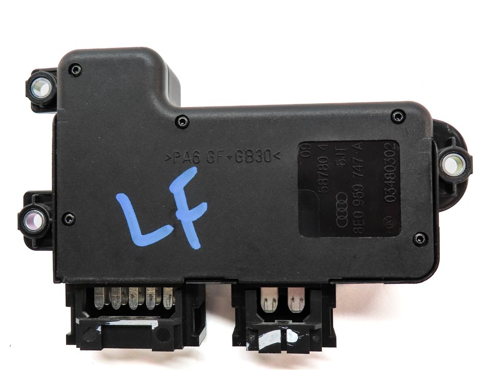 Thumbnail 8: 2012 AUDI A3 HATCHBACK (8P) FRONT LEFT DRIVER SEAT ADJUST ADJUSTMENT SWITCH GRAY