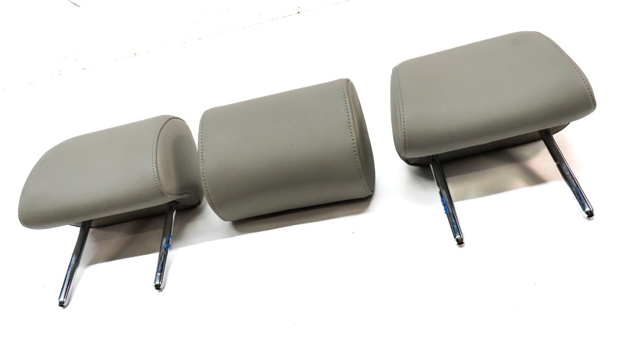 Thumbnail 3: 09-13 AUDI A3 HATCHBACK (8P) REAR SEAT LEFT CENTER RIGHT HEADREST SET-3 (GRAY)