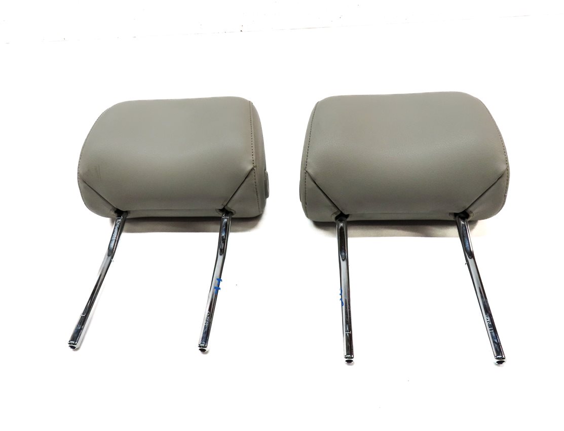 Thumbnail 2: 2009-2013 AUDI A3 HATCHBACK (8P) FRONT LEFT & RIGHT SEAT HEADREST SET-2 (GRAY)
