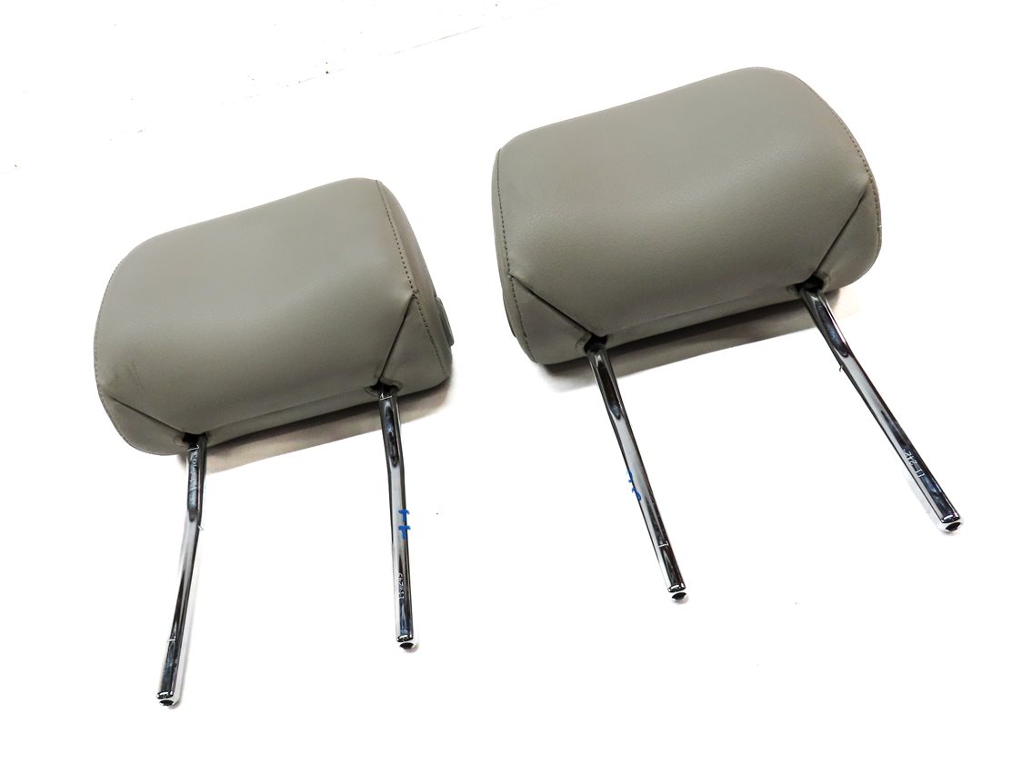 Thumbnail 3: 2009-2013 AUDI A3 HATCHBACK (8P) FRONT LEFT & RIGHT SEAT HEADREST SET-2 (GRAY)