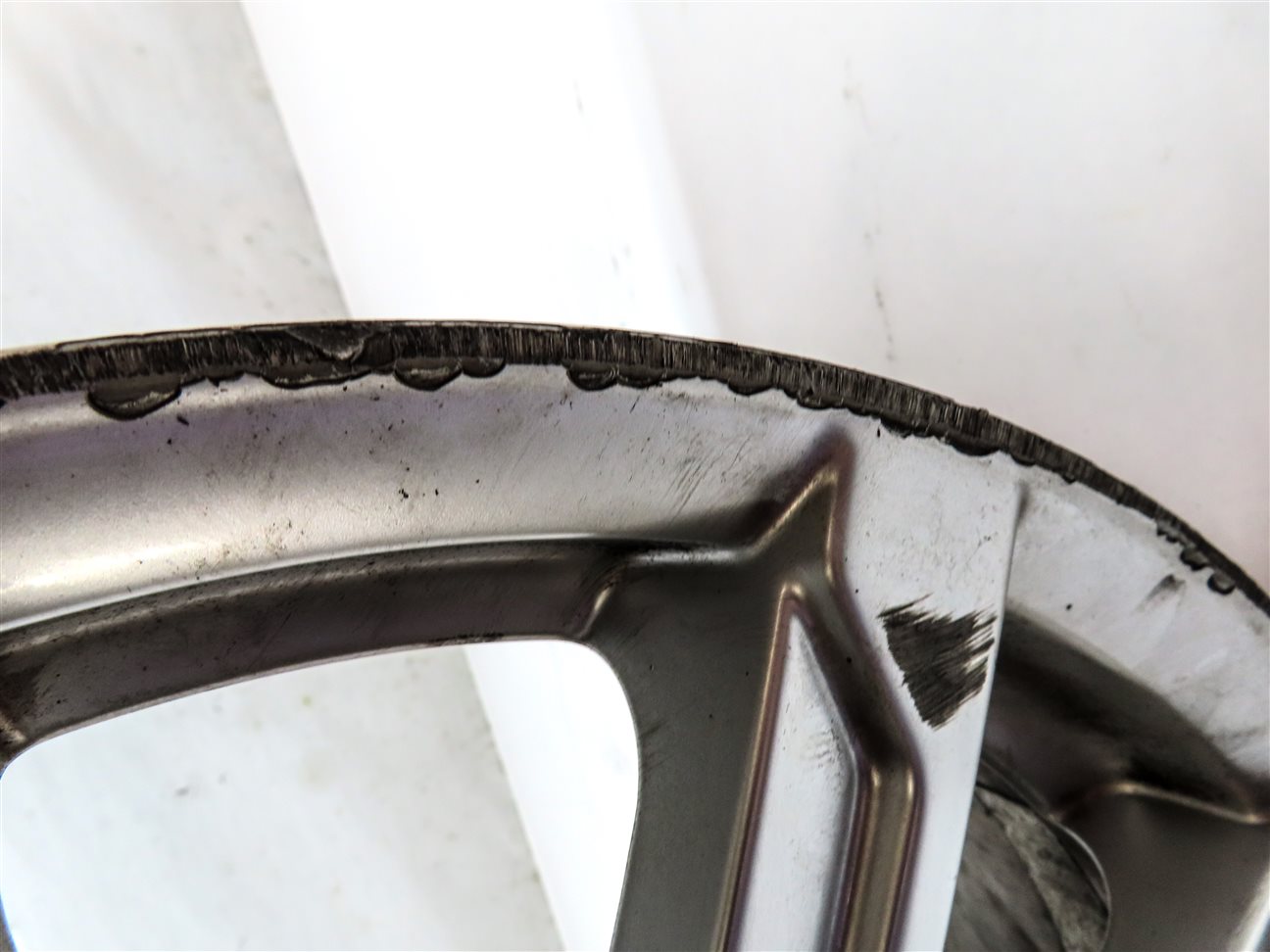 Thumbnail 10: 2009-2013 AUDI A3 (8P) 17x7.5 STRAIGHT 10-SPOKE ALUMINUM ALLOY WHEEL RIM