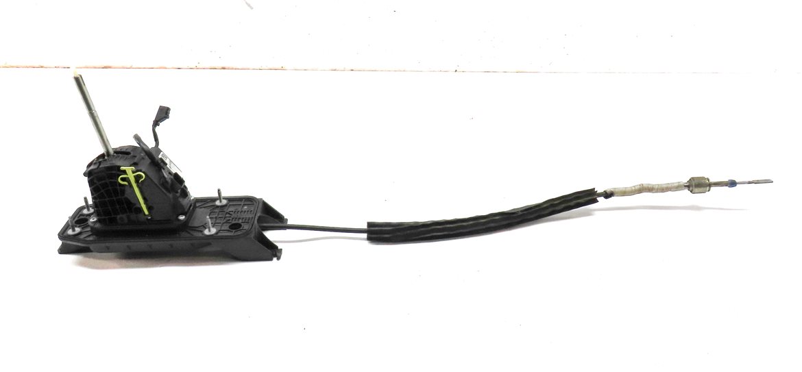 Thumbnail 2: 11-13 AUDI A3 8P CENTER CONSOLE AUTO TRANSMISSION SHIFTER SHIFT ASSEMBLY & CABLE
