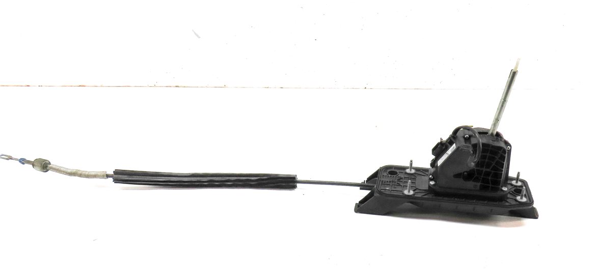 Thumbnail 4: 11-13 AUDI A3 8P CENTER CONSOLE AUTO TRANSMISSION SHIFTER SHIFT ASSEMBLY & CABLE