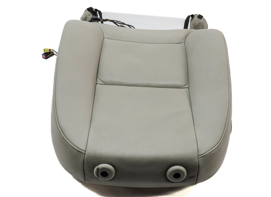Thumbnail 4: 2012 AUDI A3 (8P) FRONT RIGHT PASSENGER UPPER TOP HEATED SEAT CUSHION (Grey)