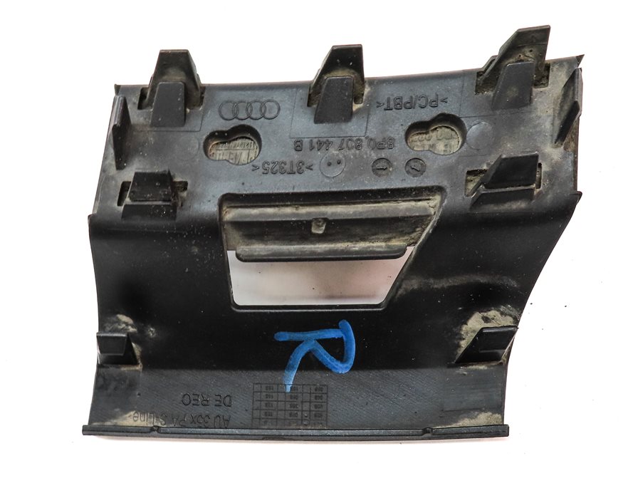 Thumbnail 5: 2012 AUDI A3 HATCHBACK (8P) REAR TOWING EYE TOW HOOK COVER TRIM (Blue)