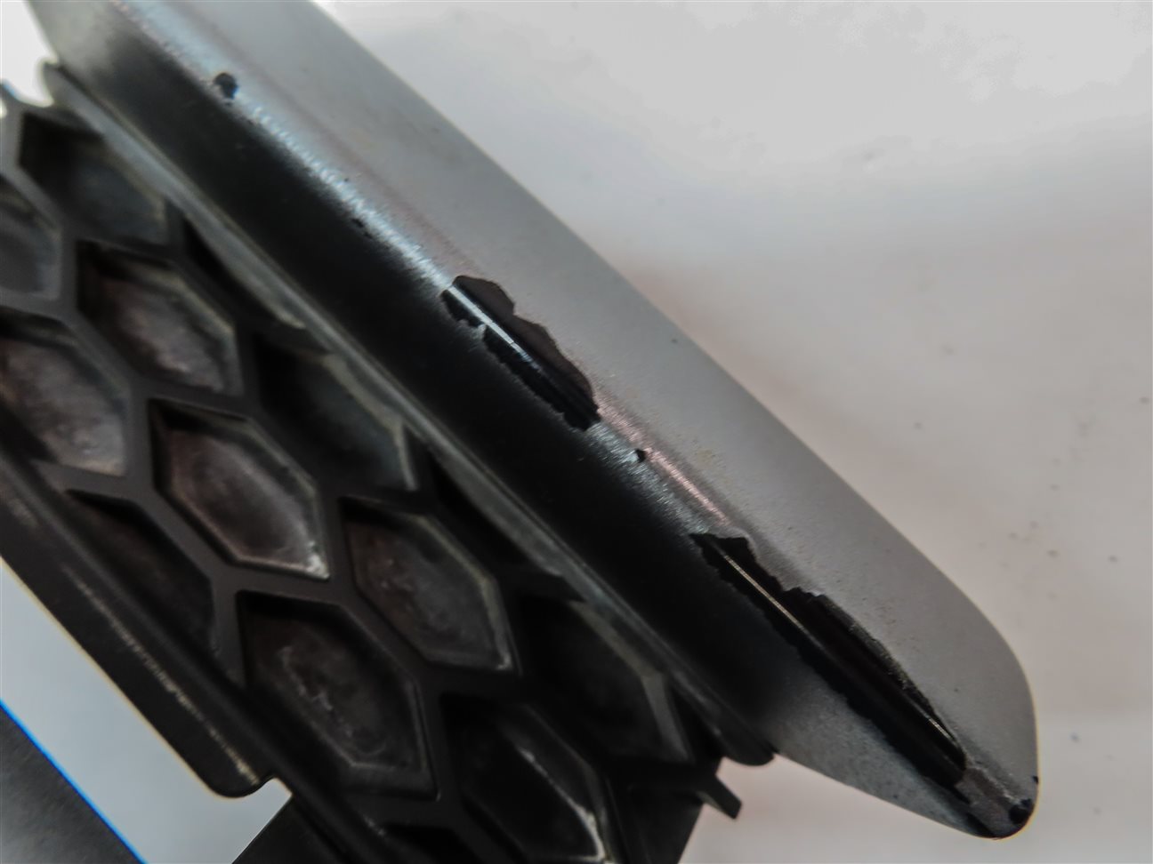 Thumbnail 8: 2012 AUDI A3 HATCHBACK (8P) REAR TOWING EYE TOW HOOK COVER TRIM (Blue)