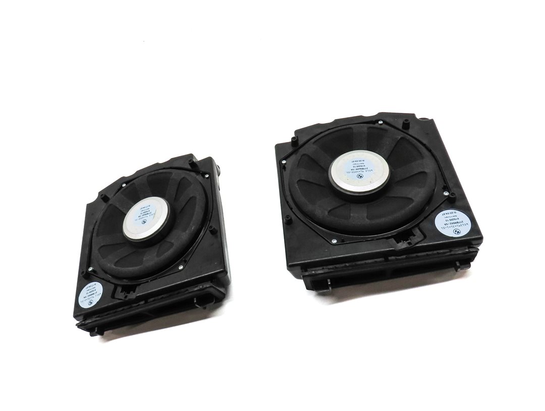 Thumbnail 3: 2008 BMW 535XI SEDAN (E60) STEREO AUDIO SOUND SYSTEM SUB WOOFER SPEAKER SET/2