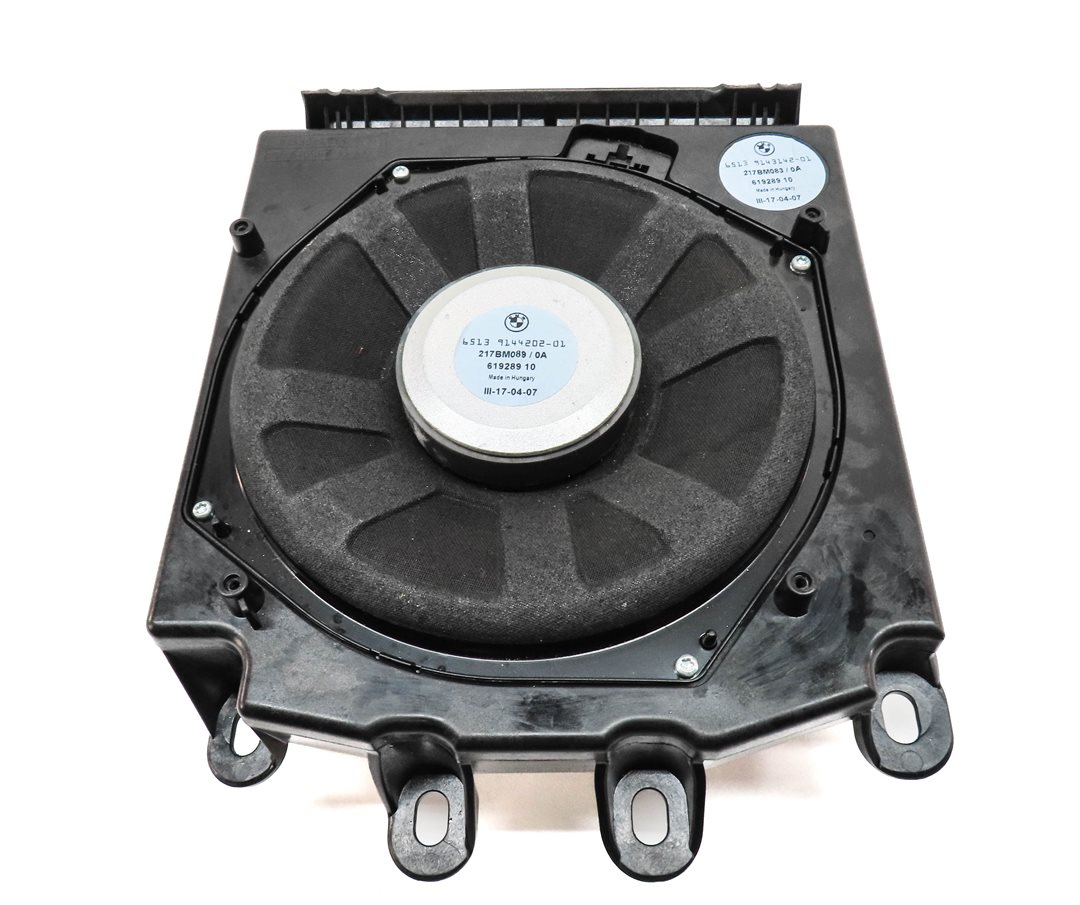 Thumbnail 6: 2008 BMW 535XI SEDAN (E60) STEREO AUDIO SOUND SYSTEM SUB WOOFER SPEAKER SET/2