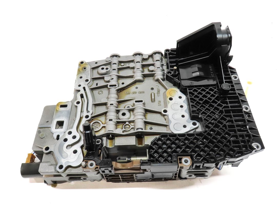 Thumbnail 2: 2008-2010 BMW 535Xi (E60) Xi AWD 6HP-19 AUTOMATIC TRANSMISSION VALVE BODY