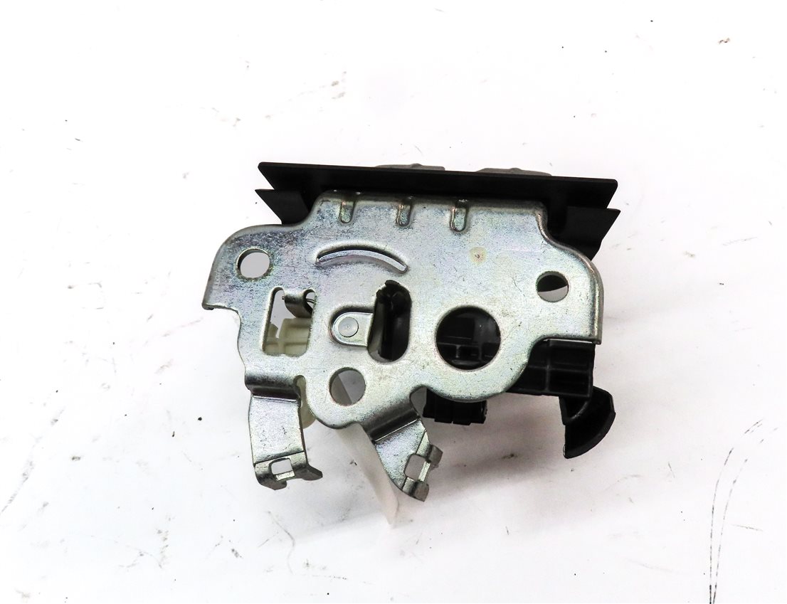 Thumbnail 4: 2011 AUDI Q7 (4L) REAR HATCH TRUNK LOCK LATCH ACTUATOR