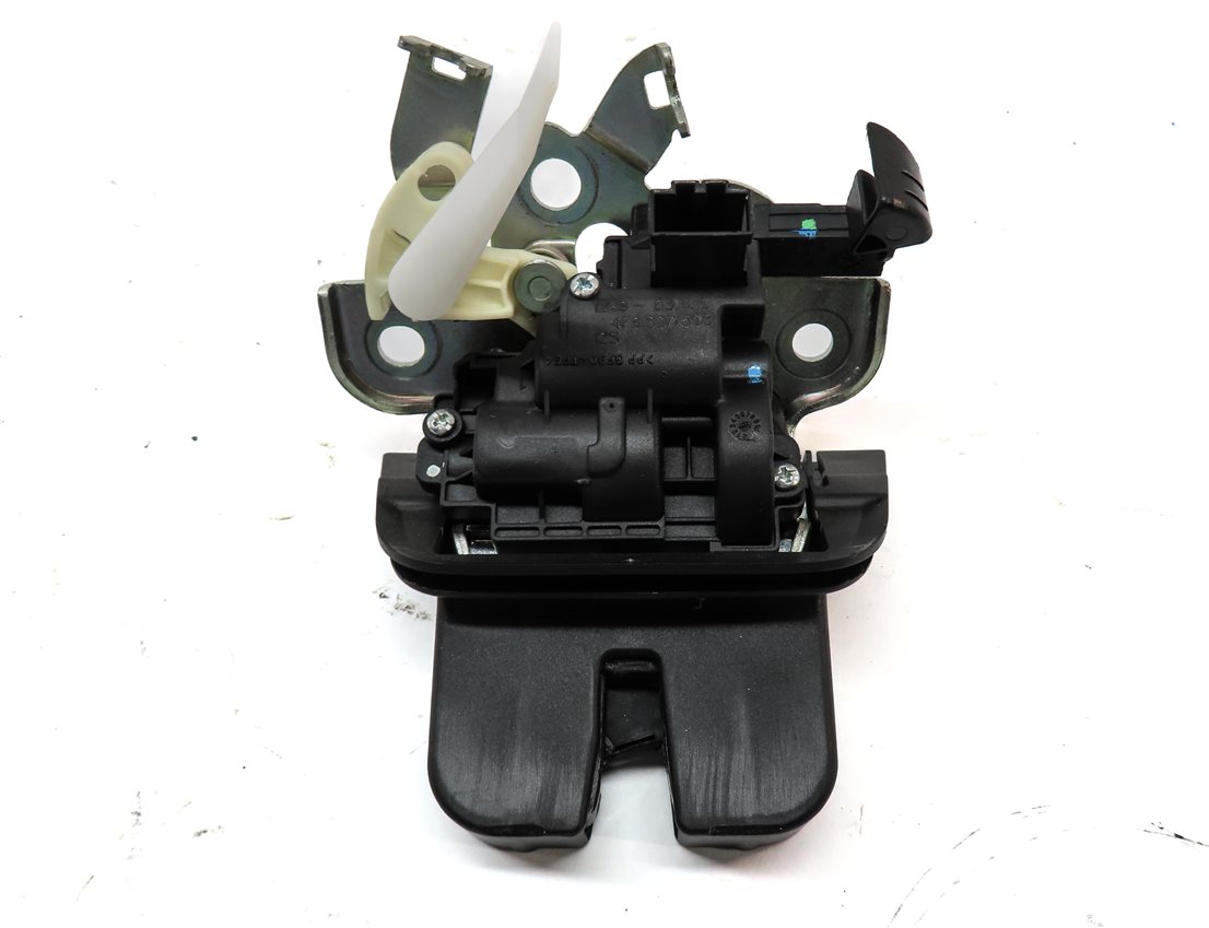 Thumbnail 5: 2011 AUDI Q7 (4L) REAR HATCH TRUNK LOCK LATCH ACTUATOR