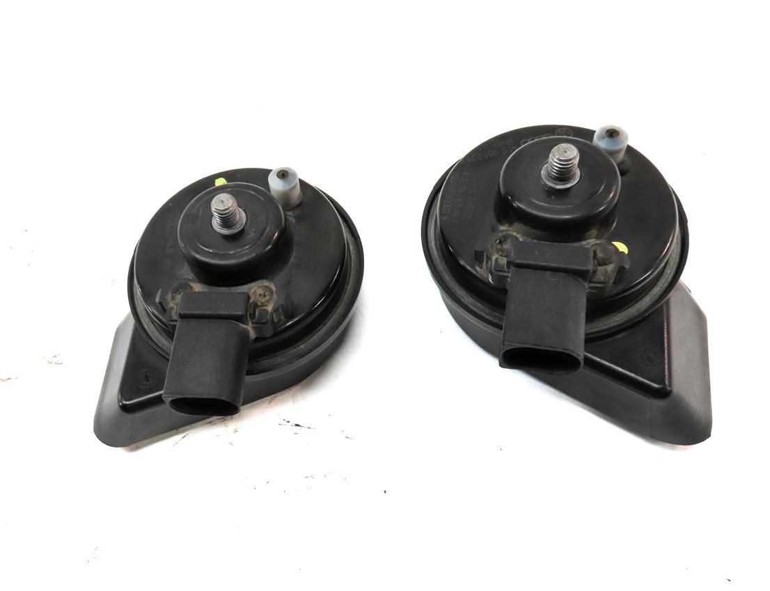 Thumbnail 4: 2007-2015 AUDI Q7 R8 (4L 4S) HIGH & LOW TONE NOTE SIGNAL SAFETY HORN SET-2